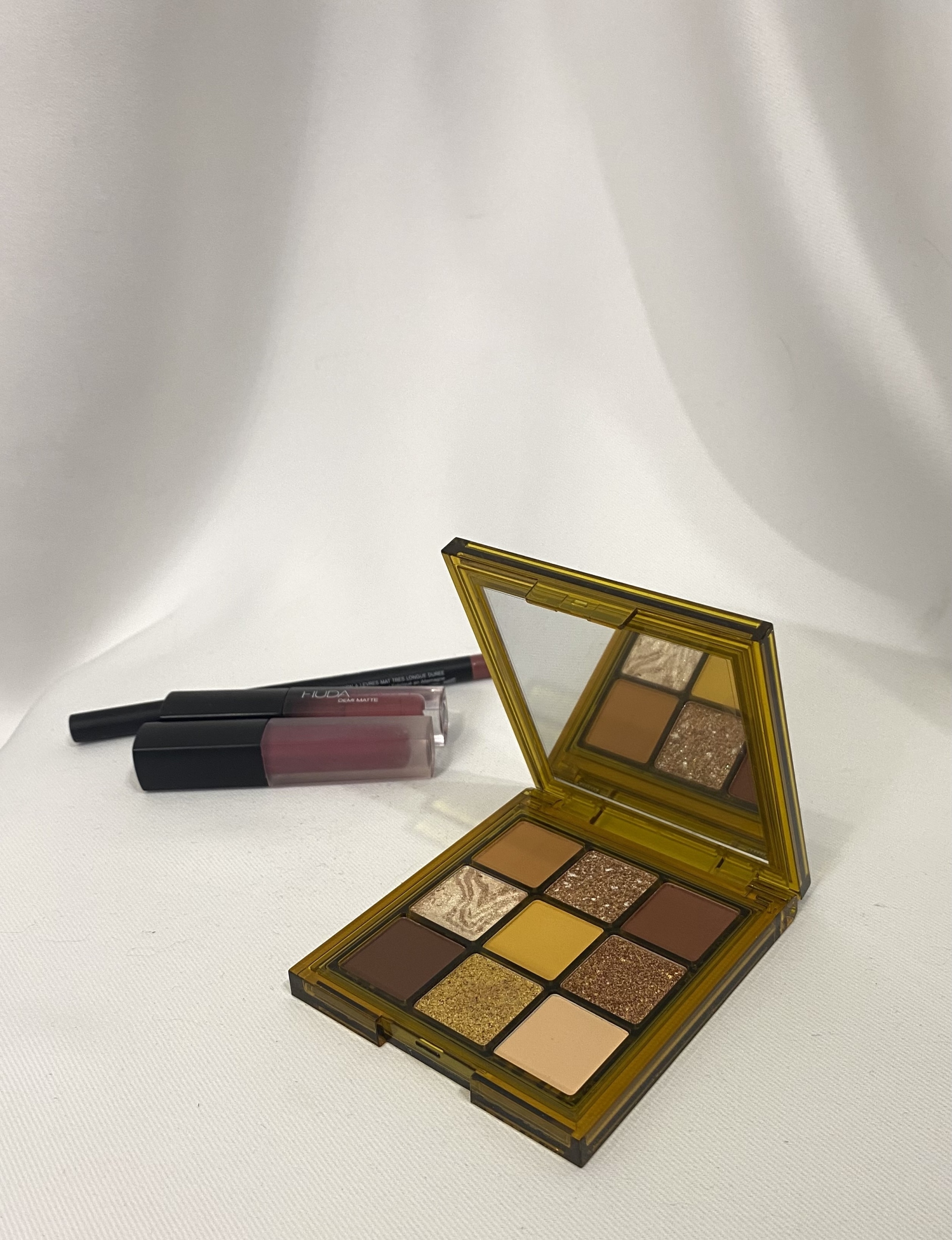 HUDA BEAUTY paleta brown obsessions Toffee zestaw Wrocław Kup teraz