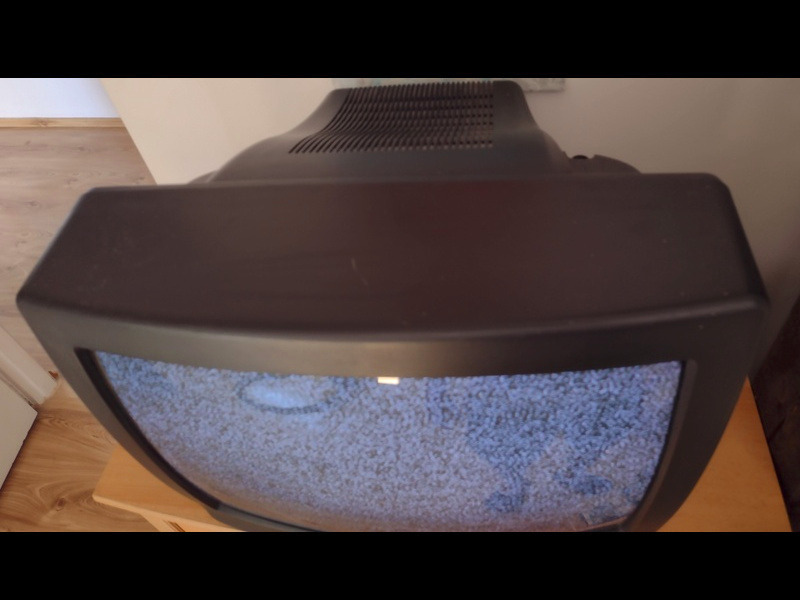 Телевизор daewoo 20q1t