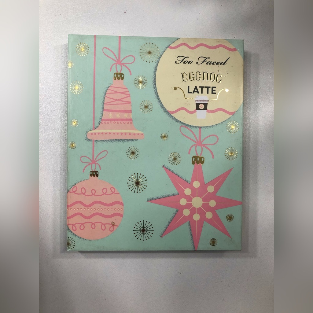 Too Faced Eggnog Latte paleta cieni róż Zielonka Kup teraz na