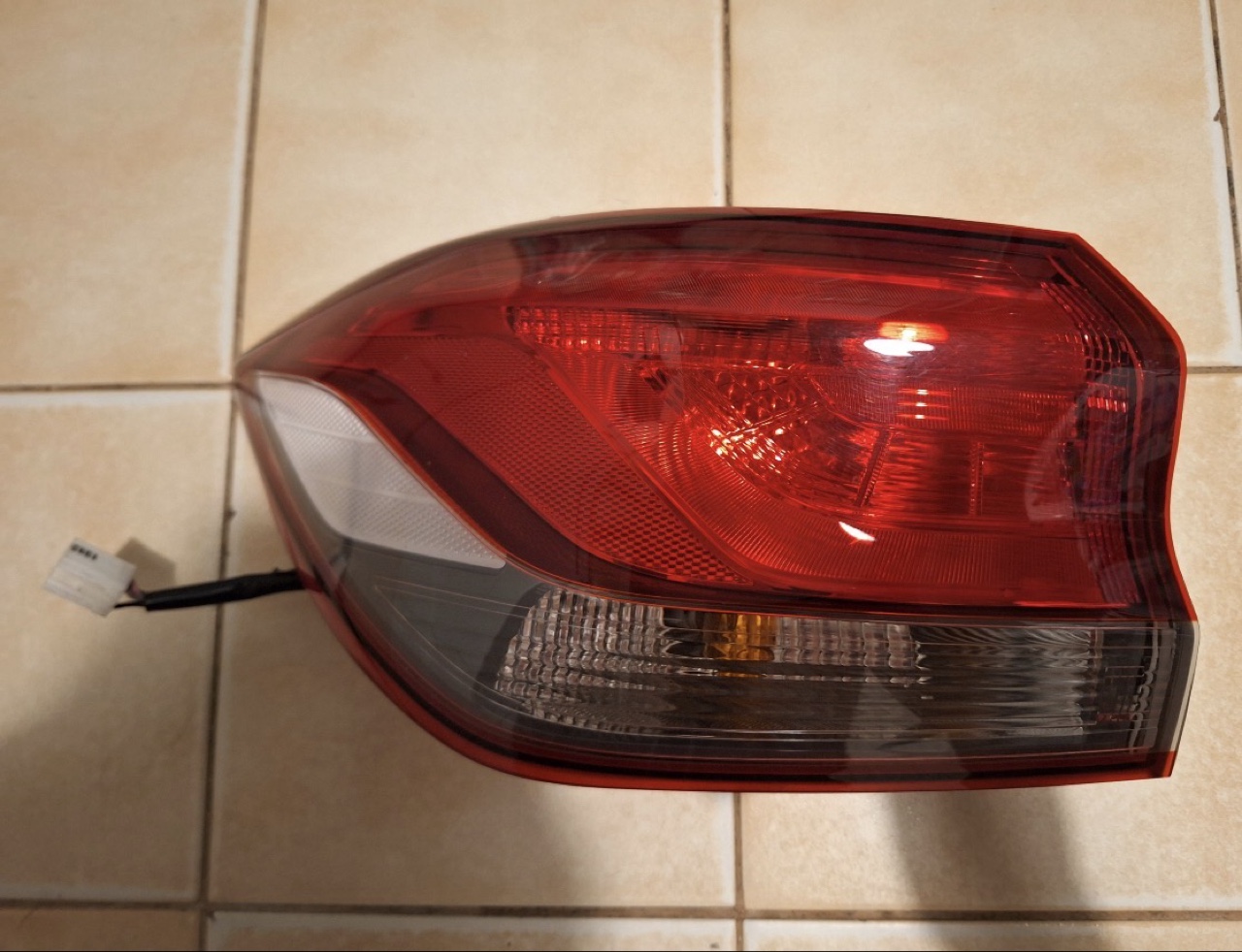 ФАРА ЗАД ЗАДНЯ ЛІВА HYUNDAI I30 3 17-20 92401-G30 ВЕРСІЯ HB 