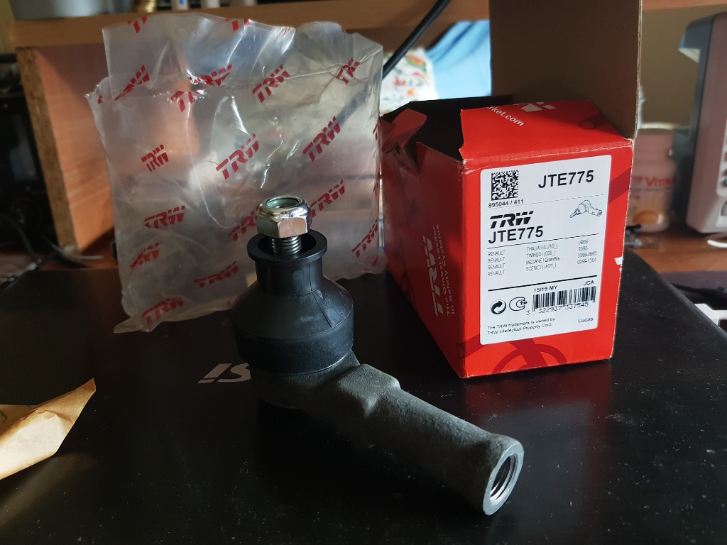 КІНЦІВКА ТЯГИ РУЛЬОВОГО JTE775 