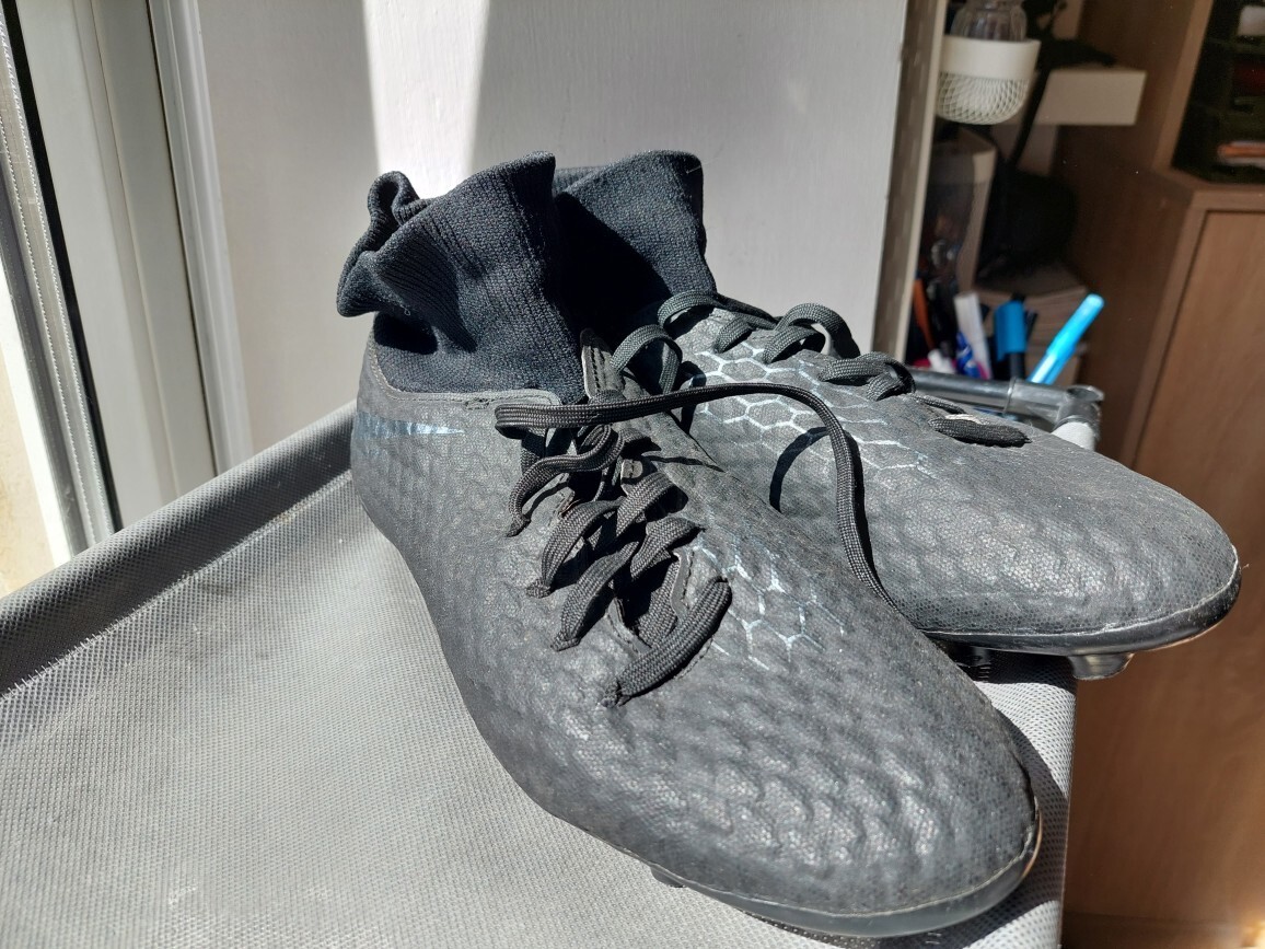 nike slip on janoski white