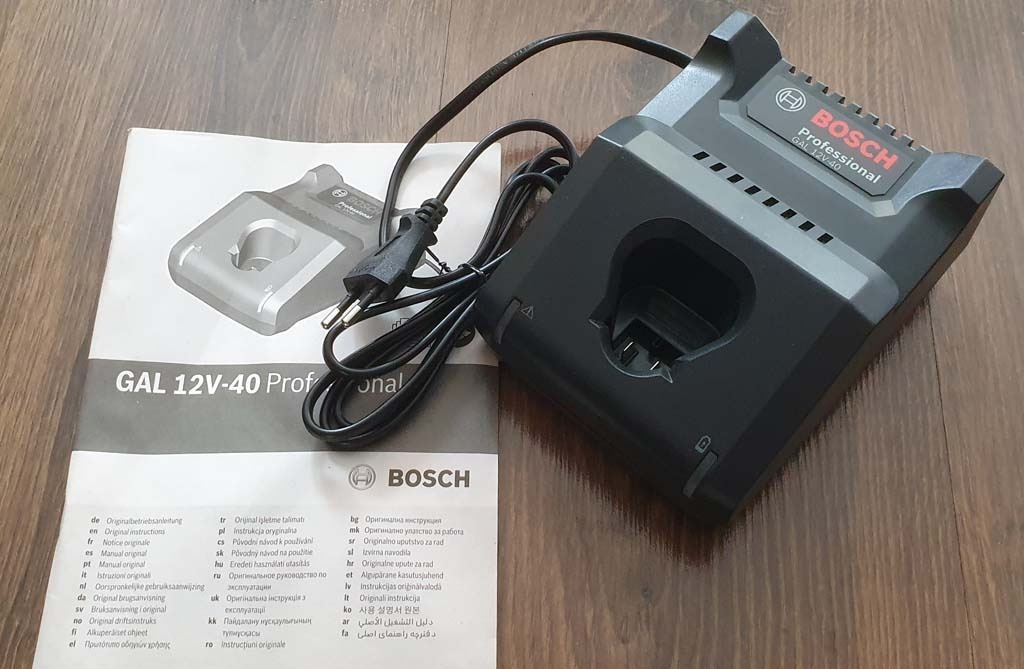 Ładowarka BOSCH 12V Li-Ion GAL 12V-40 NOWA | Kraków | Kup teraz na ...