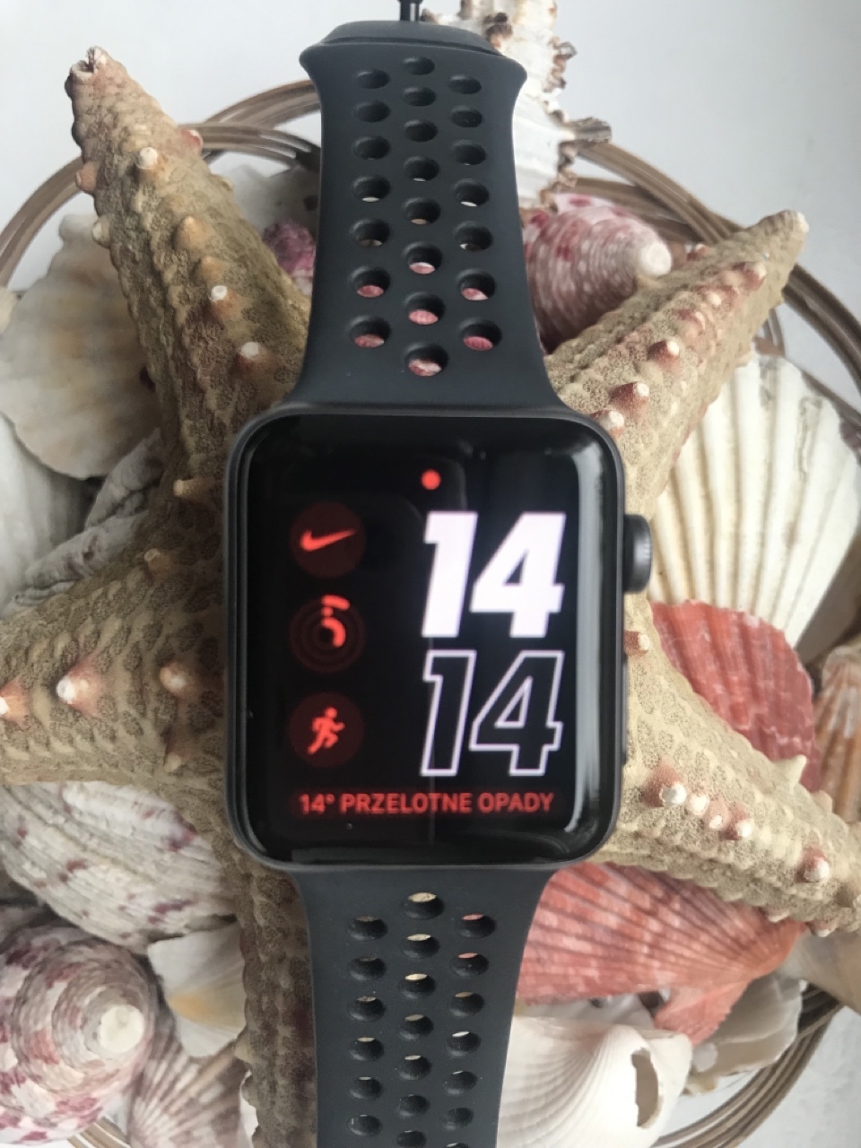 apple watch 3 lte nike