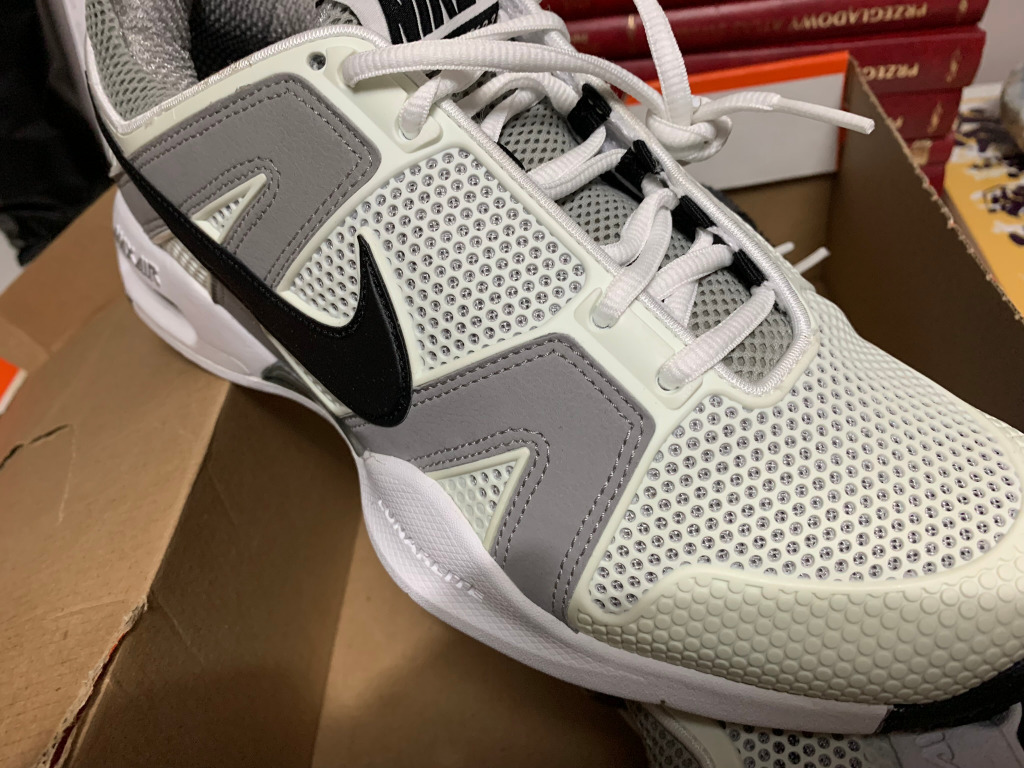 black nike air max 97