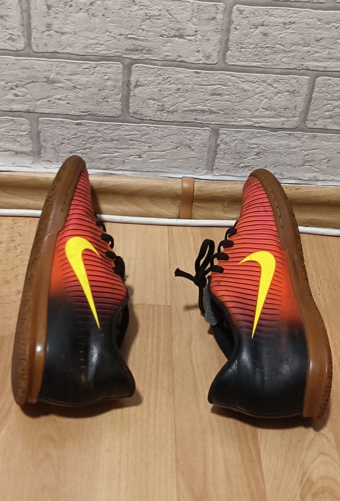 nike mercurial 40