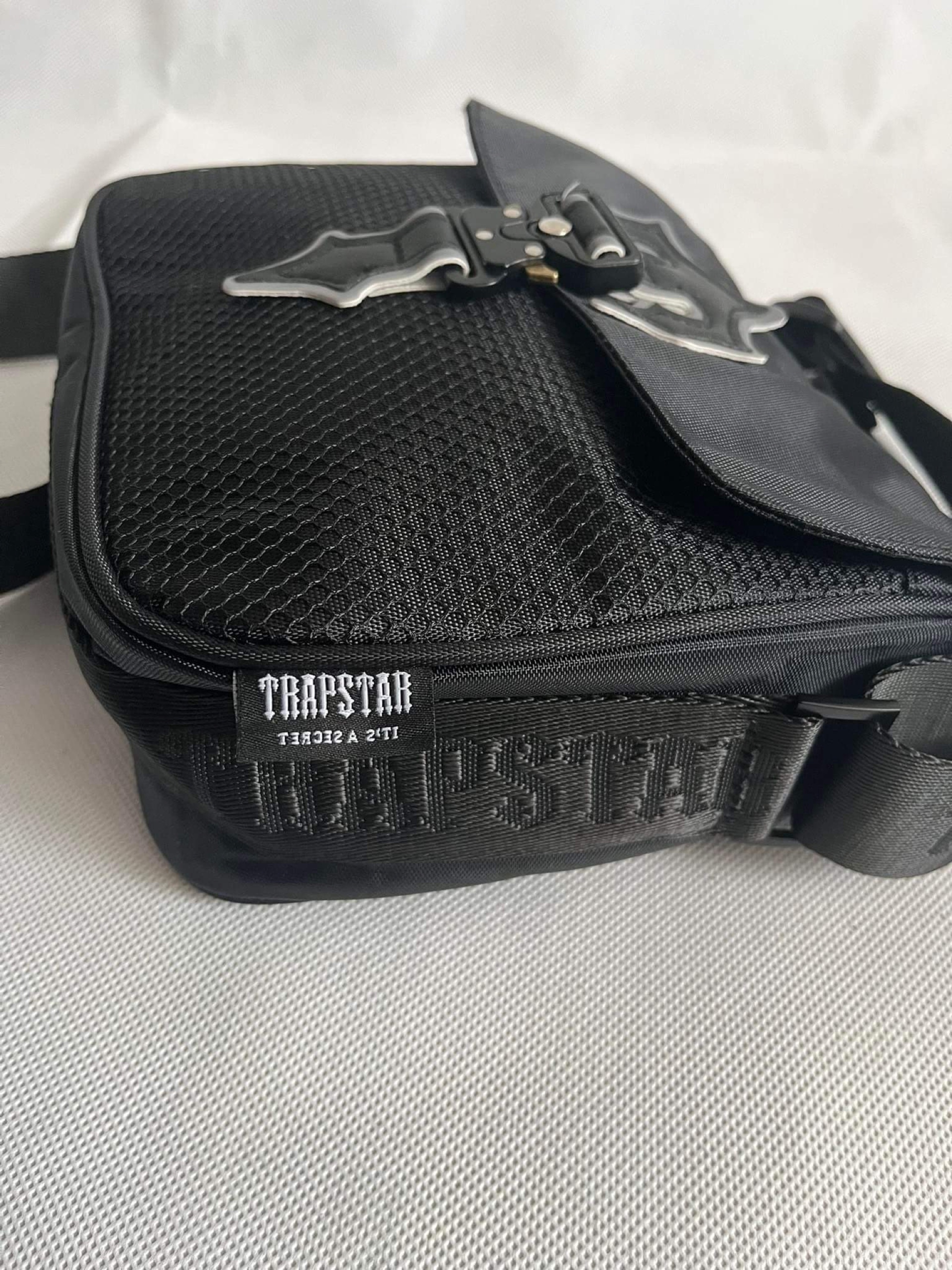 Trapstar bag 1.0 reflective Gdańsk Kup teraz na Allegro Lokalnie