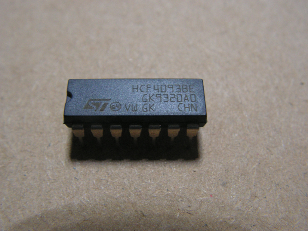 CD4093 HCF4093 MC4093 4x NAND Schmitt CMOS DIP14 | Myślenice | Kup ...