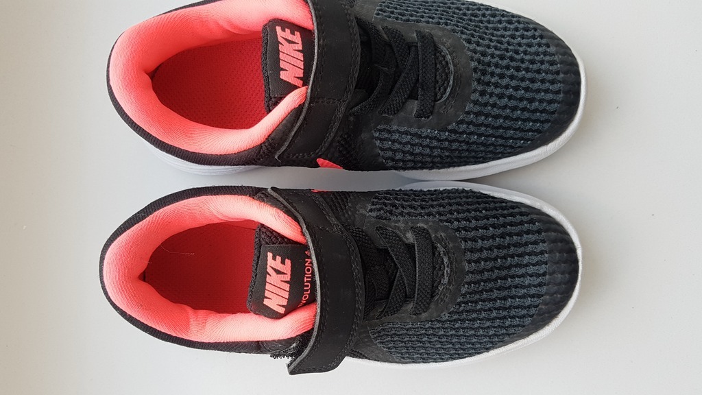 nike revolution 4 27