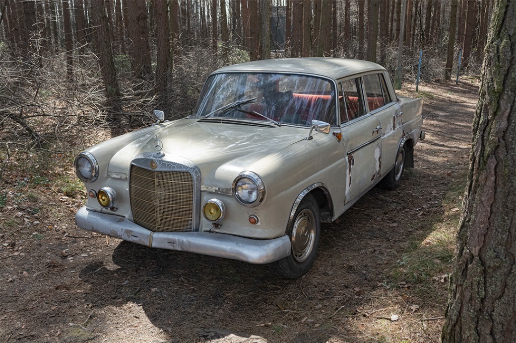 MercedesBenz 190D W110 Skrzydlak 1962r Cena 11900,00