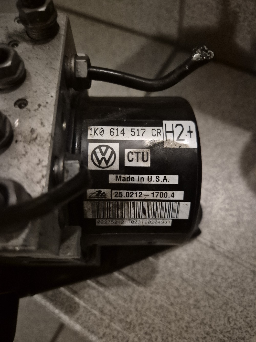 НАСОС ABS VW 1K0614517CR JETA 5C6 GOLF VI 