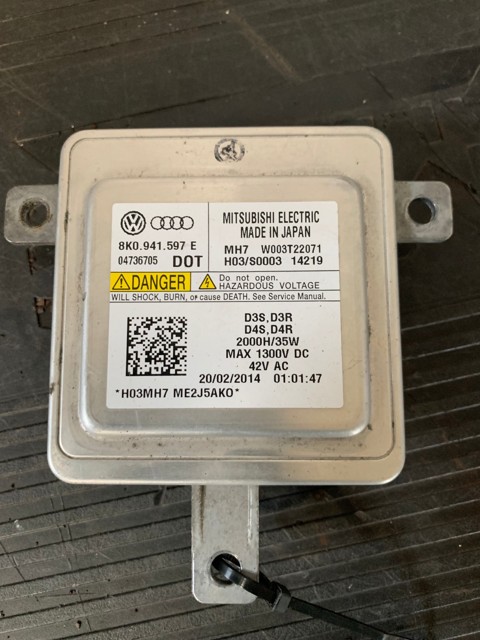 БЛОК КЕРУВАННЯ AUDI 8K0941597E 