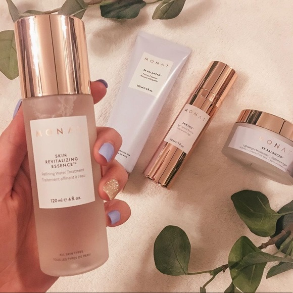 monat skin revitalizing essence