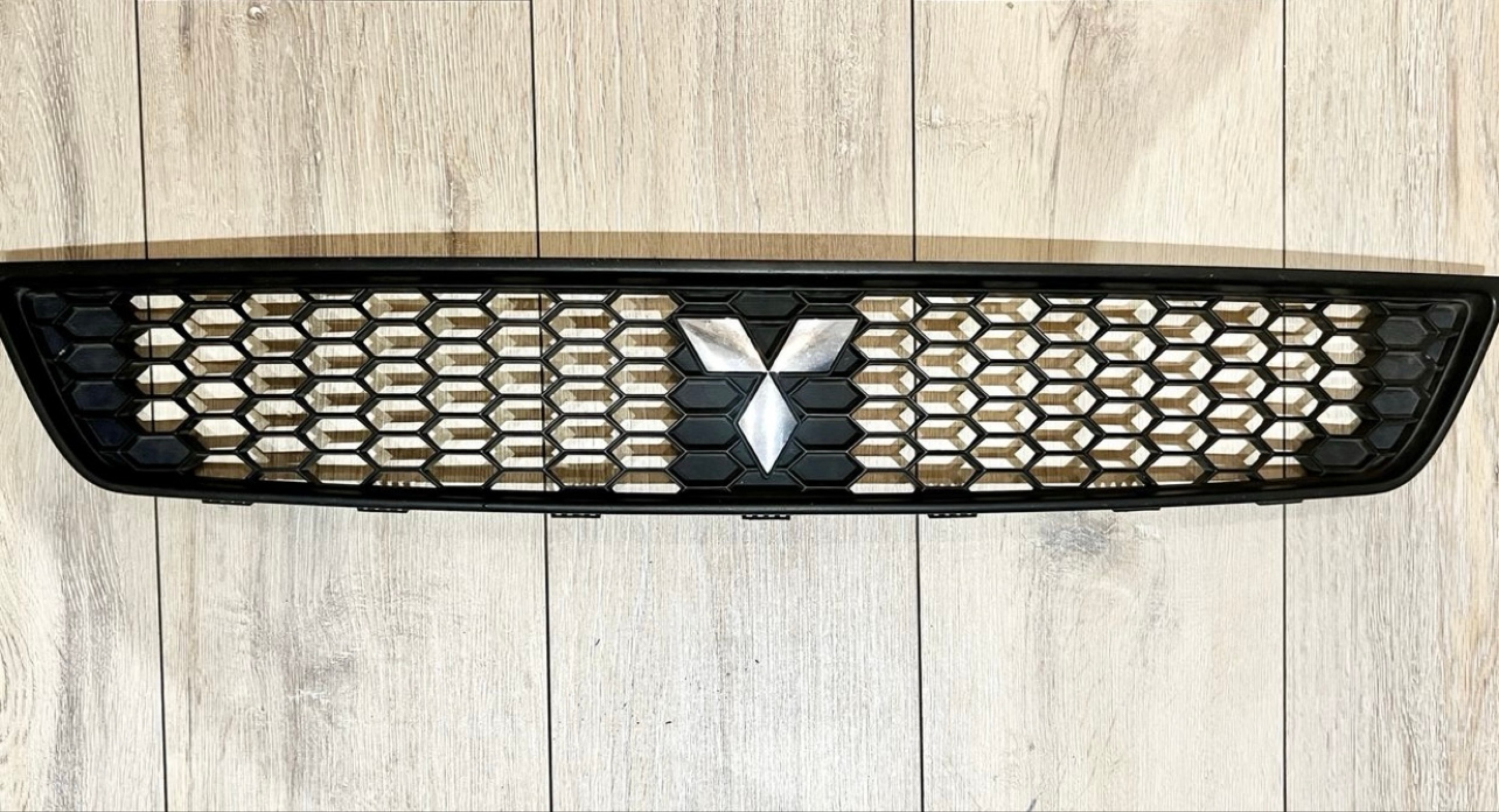 РЕШІТКА РАДІАТОРА РЕШІТКА ПЕРІД MITSUBISHI COLT VI 7450A457 