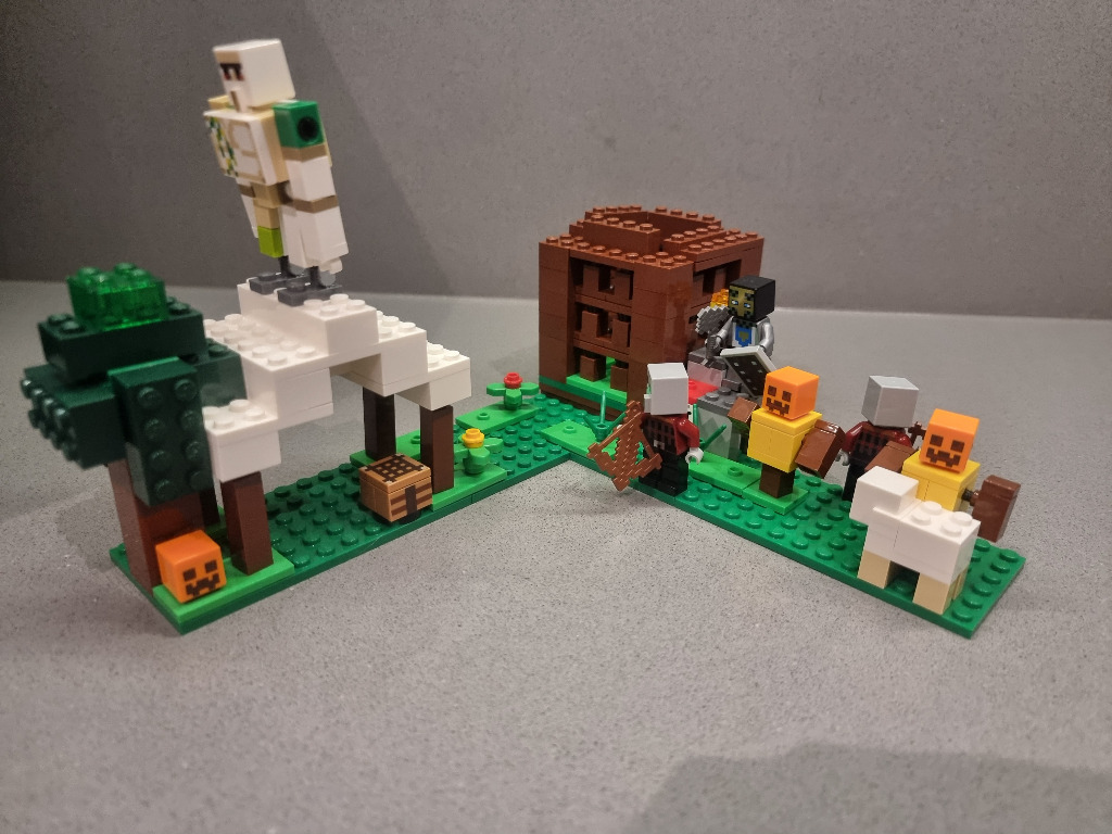 LEGO Minecraft 21159 Kryjówka rozbójników | Rzeszów | Kup teraz na ...