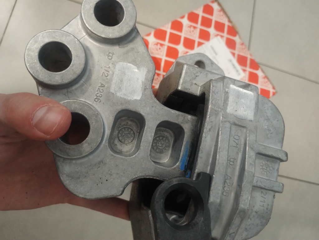 ПОДУШКА ДВИГУНА ПРАВА FIAT FEBI 105506 