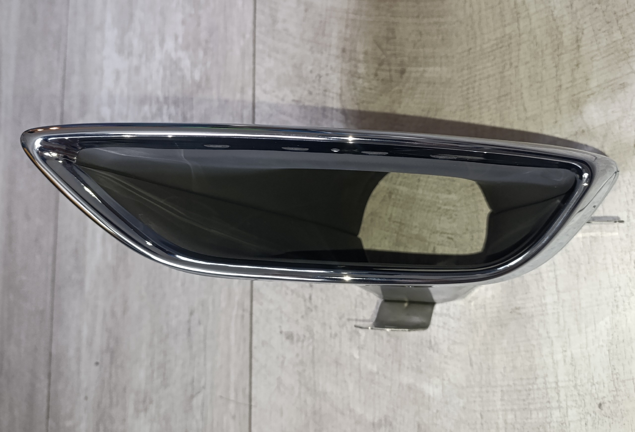 FORD MONDEO MK5 УНІВЕРСАЛ 2015-18 КІНЦІВКА ВИПУСКУ ПРАВА НОВА DS73-17G770-SC 
