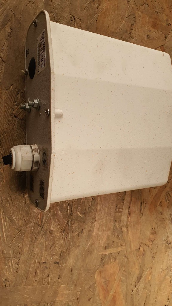 Antena Antbox / Cyberbox 19dBi RB711-5Hn | Obora | Kup teraz na Allegro ...