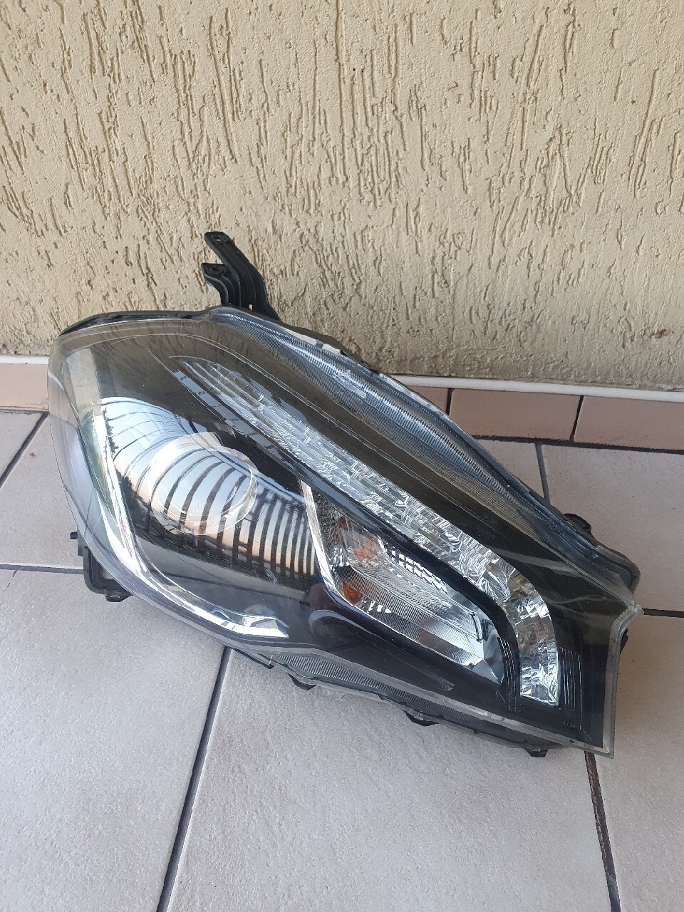 Suzuki sx4 s-cross lampa przód prawa full Led igła | Katowice | Kup ...