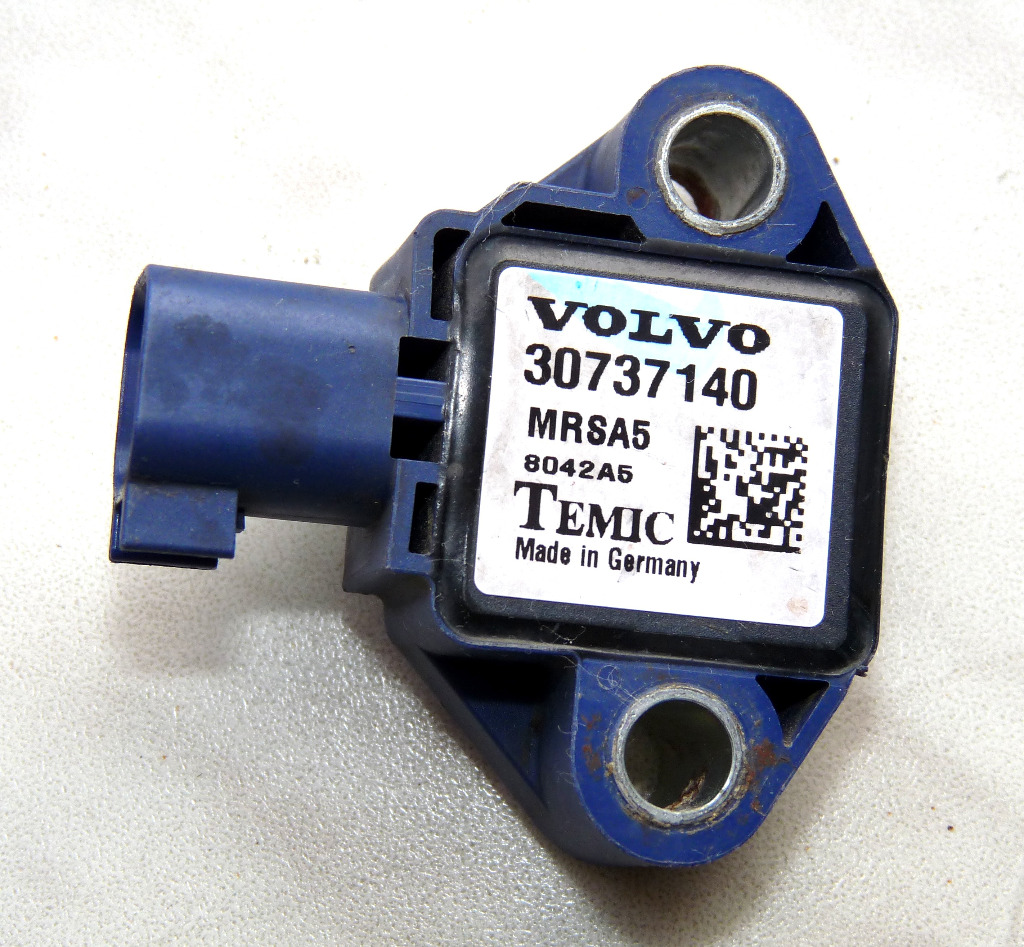 ПРАВИЙ ДАТЧИК УДАРУ NA ПЕРІД 30737140 ПОДУШКА AIRBAG VOLVO V50 C30 S40 