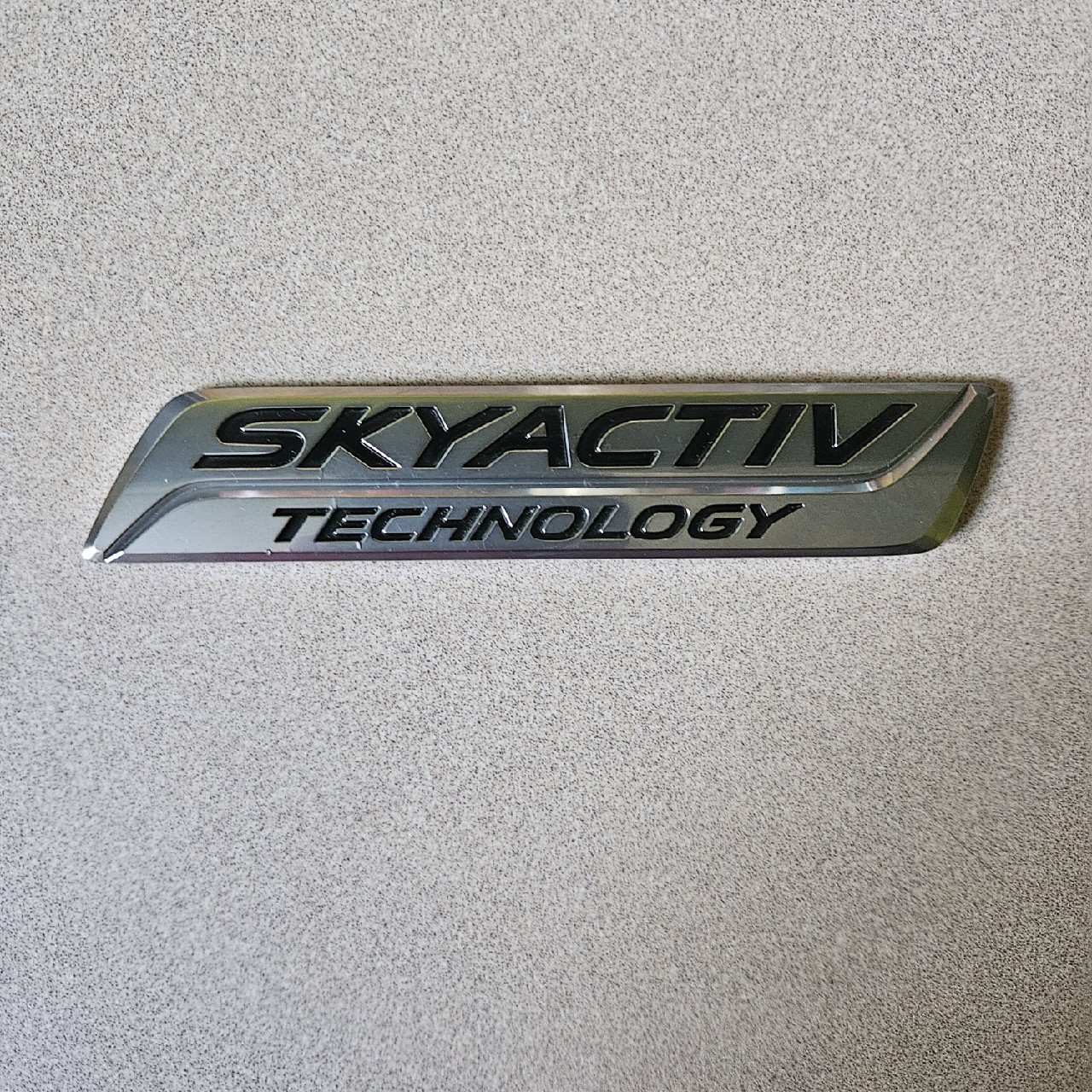 ЕМБЛЕМА SKYACTIV MAZDA CX-5 ЗНАЧОК KD53-51771 