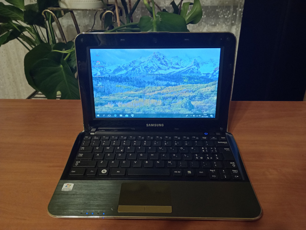 Notebook Samsung NF210 bardzo ładny stan, bateri Jaworzno Kup