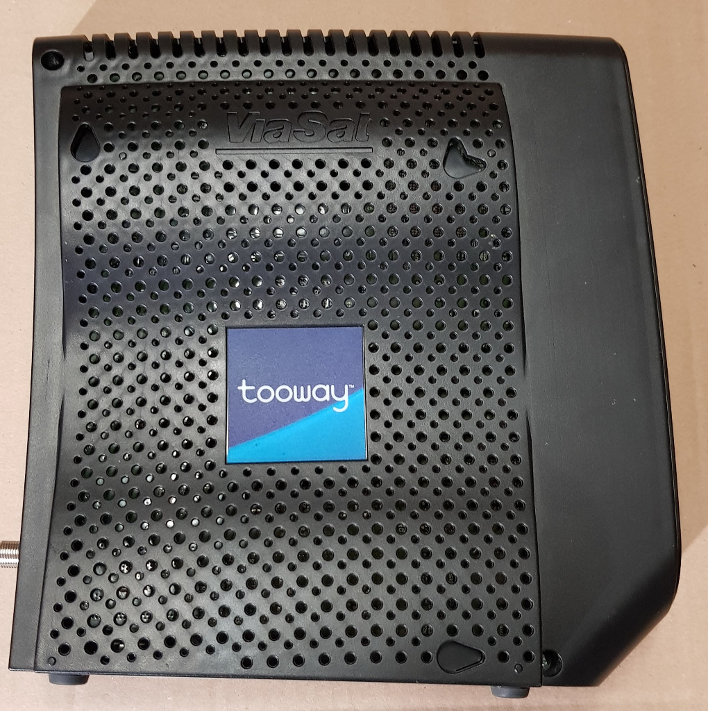 Modem RM4100 satelitarny Viasat tooway Małdyty Licytacja