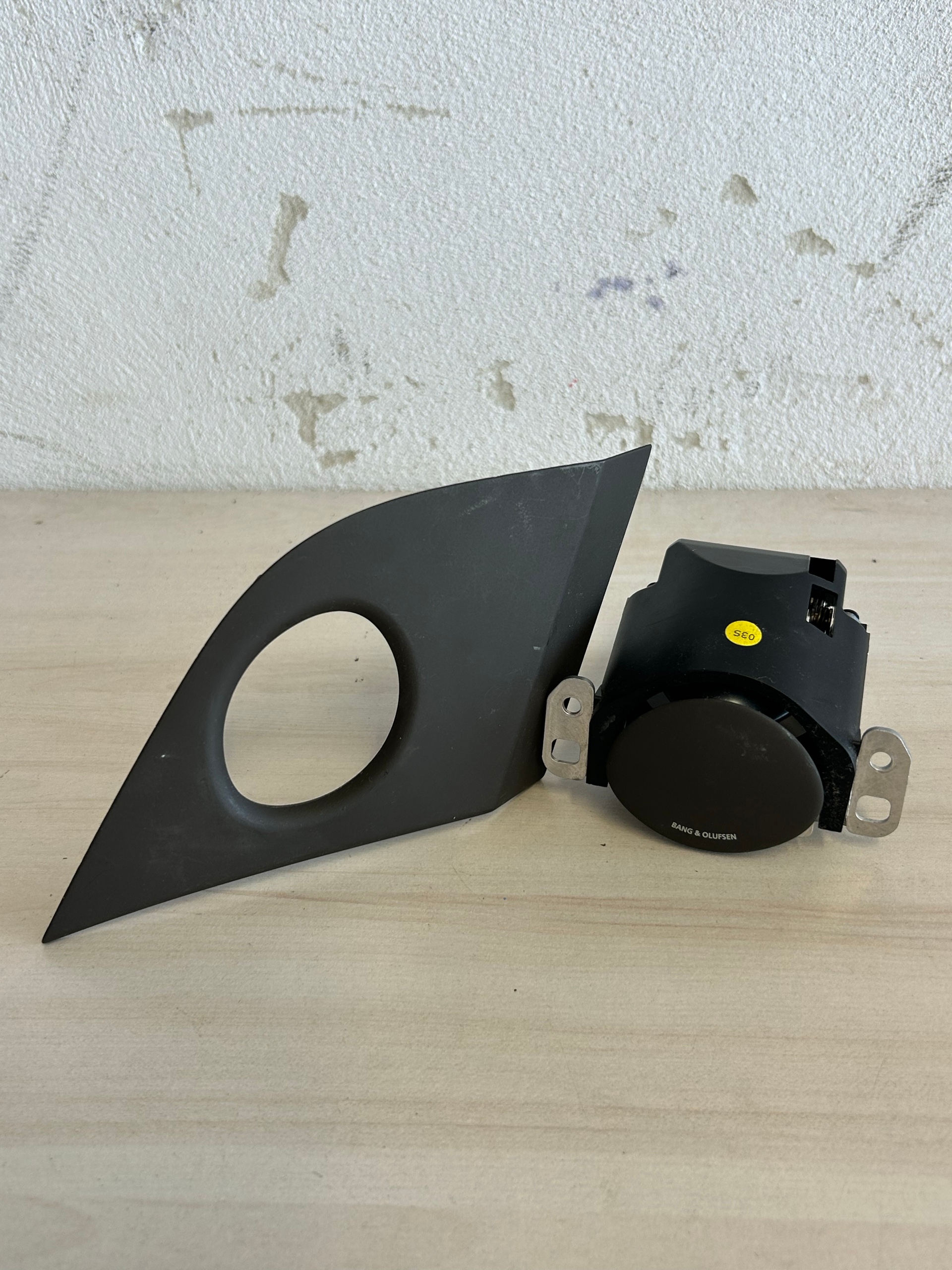ДИНАМІК W ТОРПЕДУ BANG OLUFSEN AUDI A8 S8 D4 КОРИЧНЕВИЙ 4H0035361 