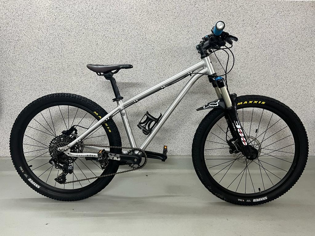 Hellion 24 Kids Bike 24 Childrens Bike Age 8 11 Early 40 OFF