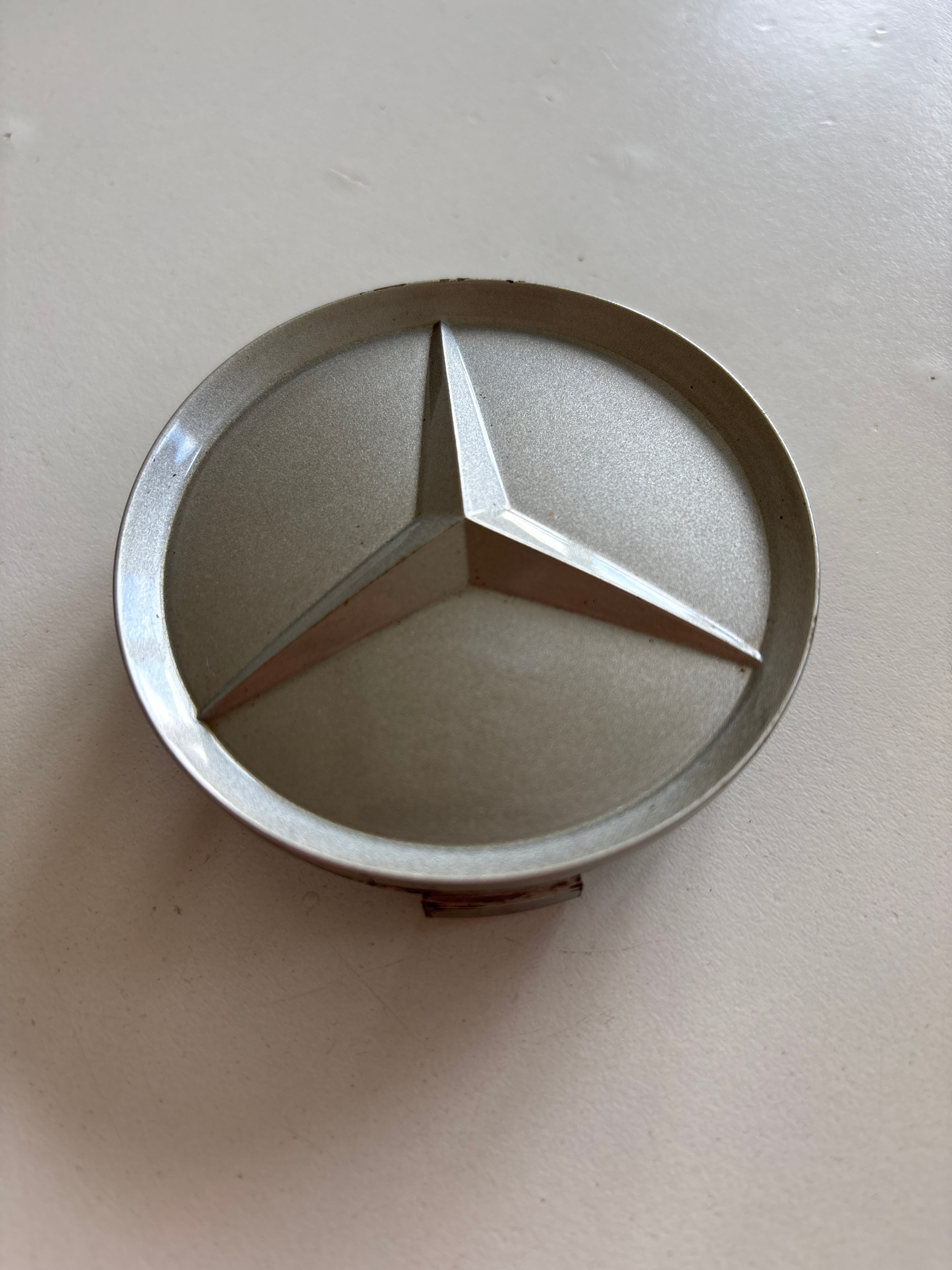 КОВПАЧОК NA ДИСКИ MERCEDES-BENZ 2014010225 
