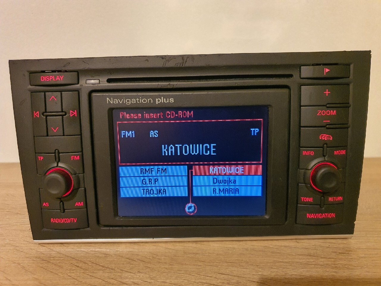 Radio samochodowe Audi Navigation CD A4 B6 + kod Parzymiechy Kup teraz na Allegro Lokalnie