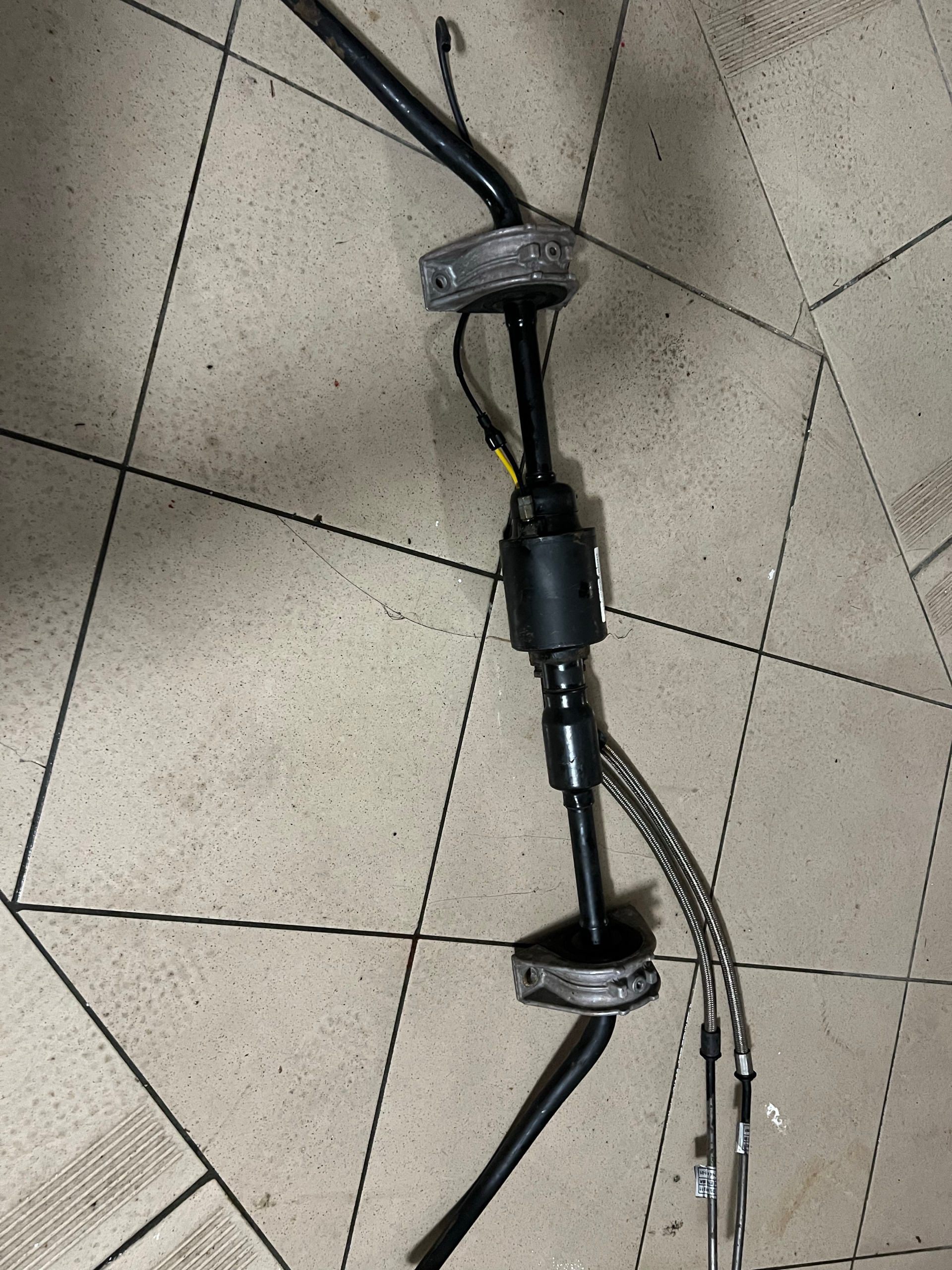 ПОПЕРЕЧКА СТАБІЛІЗАТОРА ПЕРІД BMW E60 6762925 SEDAN/LIMUZYNA 01-10 