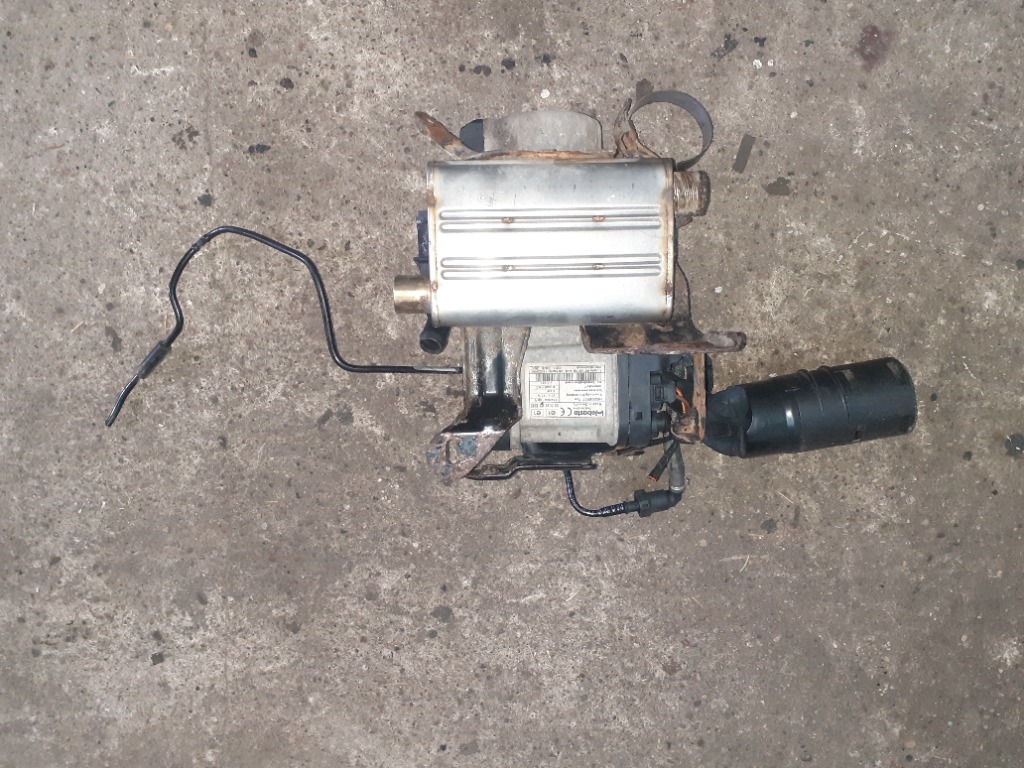 ПРОДАМ ОТОПЛЮВАЧ ФІРМИ WEBASTO 12V42W 1K0 815 065AB 