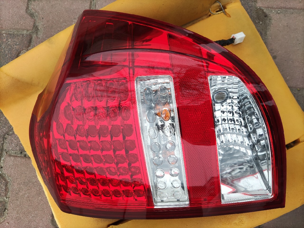 Lampa tylna Kia cee'd ceed 0912 prawa europa Wrocław Kup teraz na