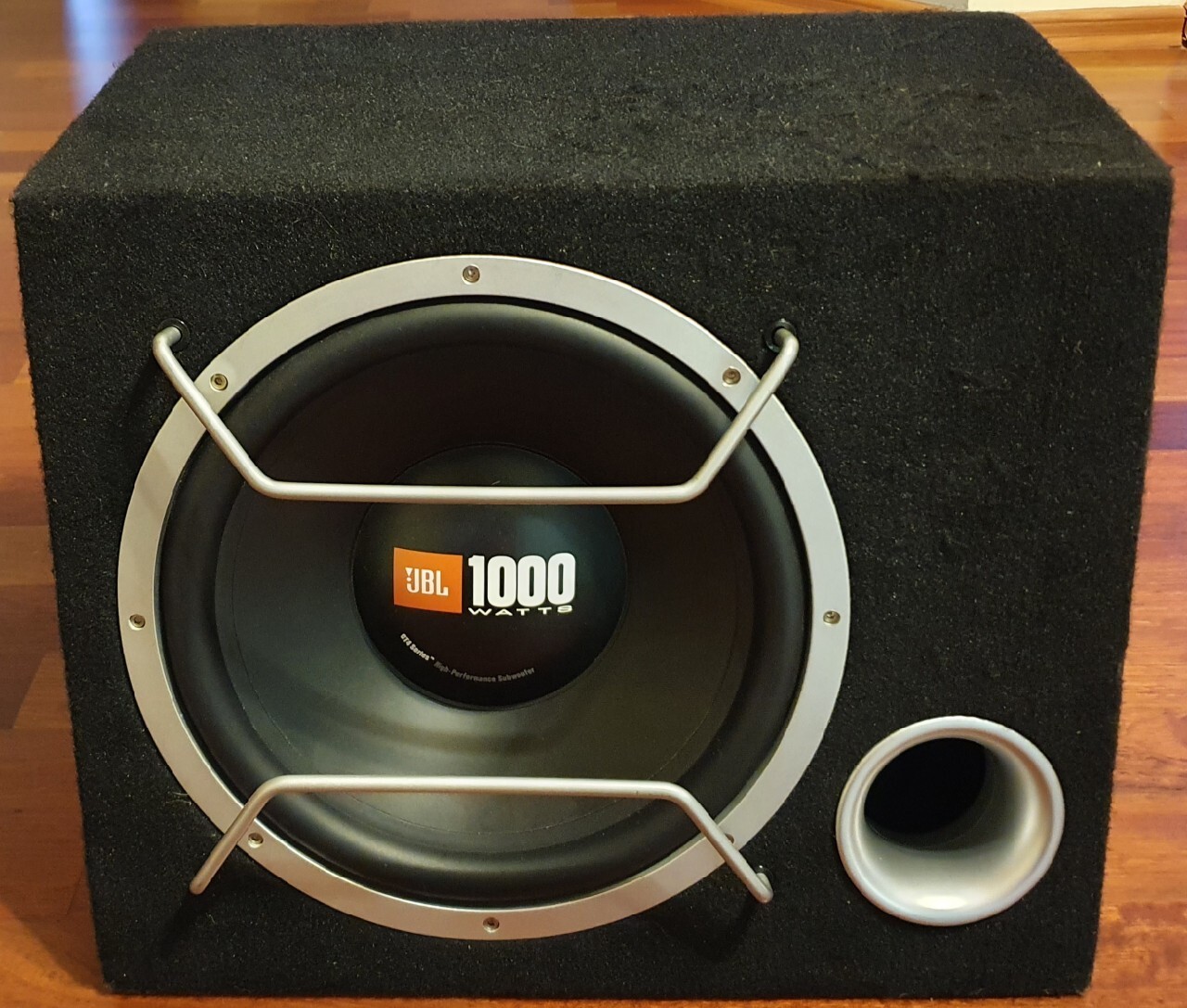 Subwoofer JBL GT4 1000W Słomniki Kup teraz na Allegro Lokalnie