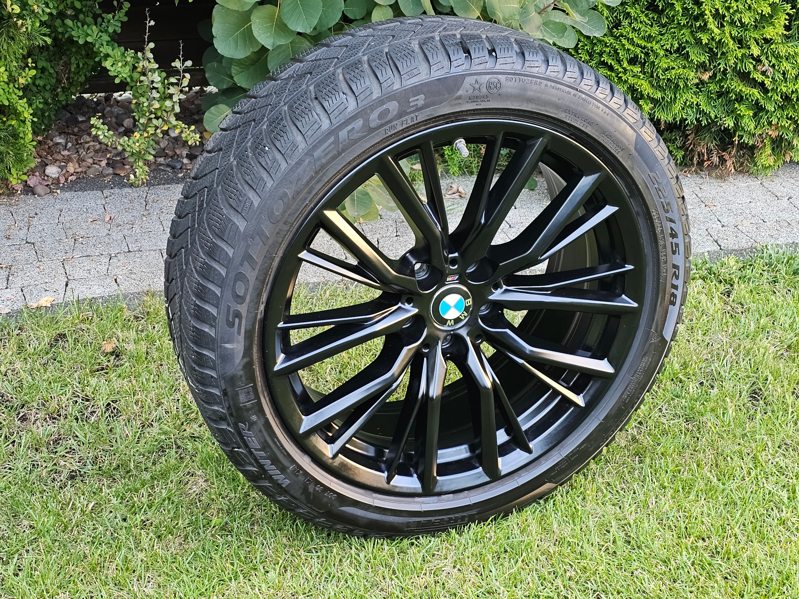BMW 3 4 2 G20 G21 G22 ЯК НОВЕ ОРИГІНАЛ CERAMIKA M796 PIRELLI 