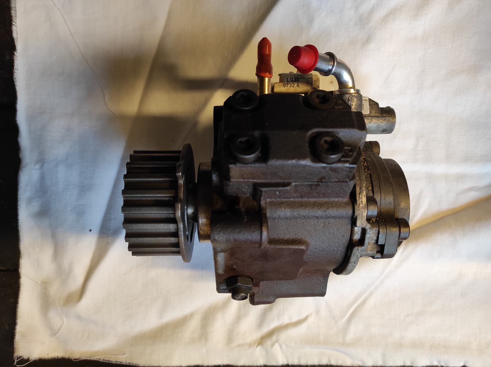 НАСОС ПАЛИВНА FORD FOCUS B-MAX C-MAX S-MAX MONDEO 9676289780 