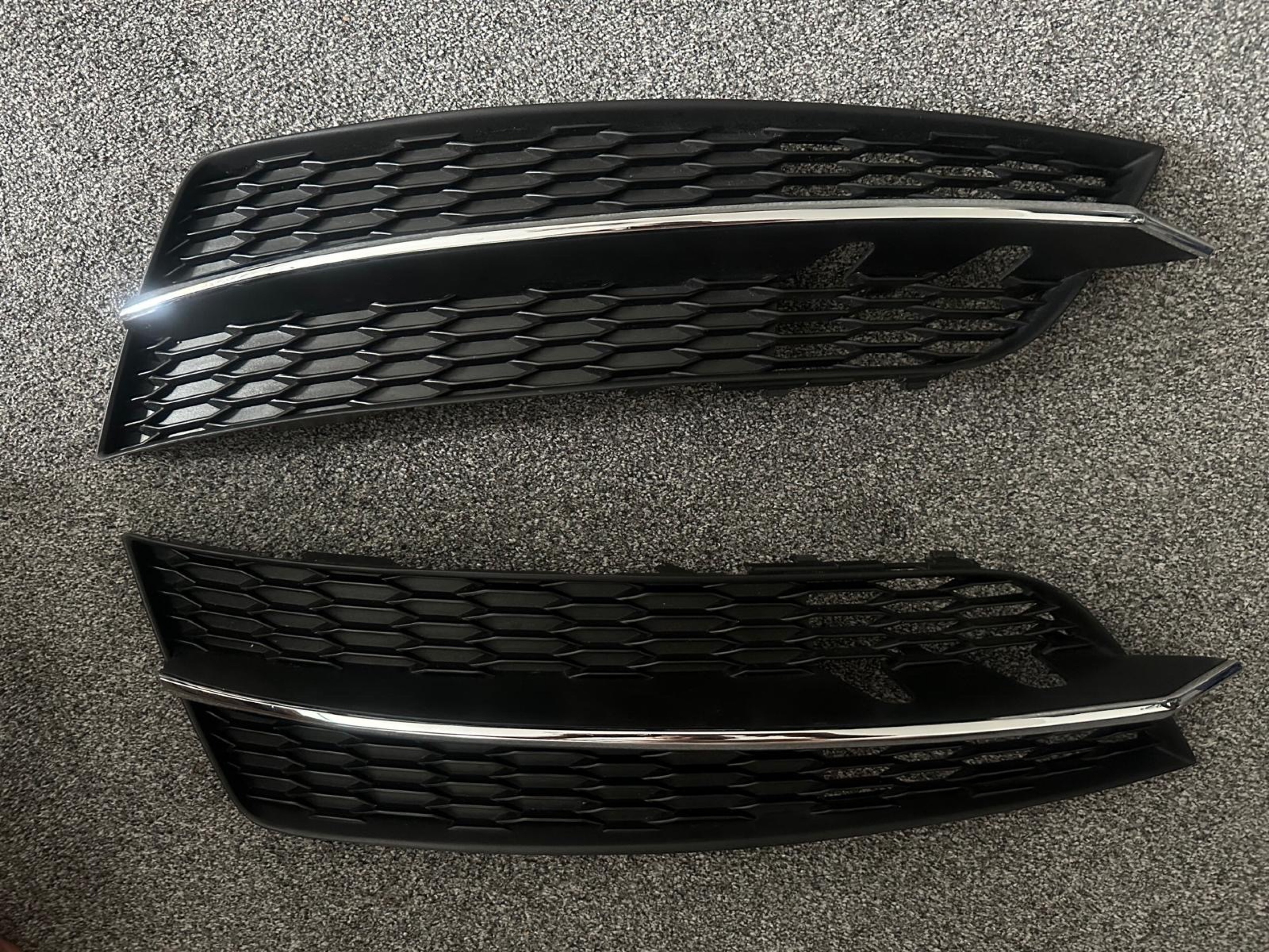 ЗАГЛУШКИ БАМПЕРА AUDI A7 РЕСТАЙЛ 4G8807681K 4G0807682K 