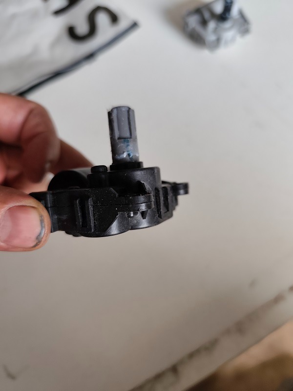 СЕРВОПРИВІД RECIRC (INLET) HYUNDAI KIA TLE – WOORY D332-NFFAA01 (2015–2020) 