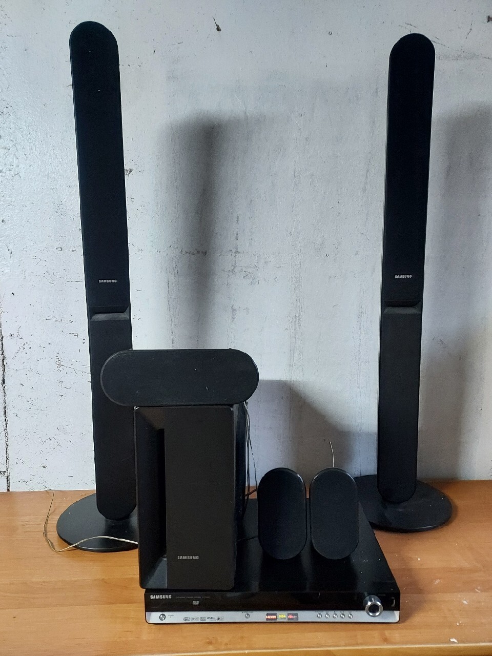 Kino domowe Samsung HTTHX22 Gołdap Kup teraz na Allegro Lokalnie