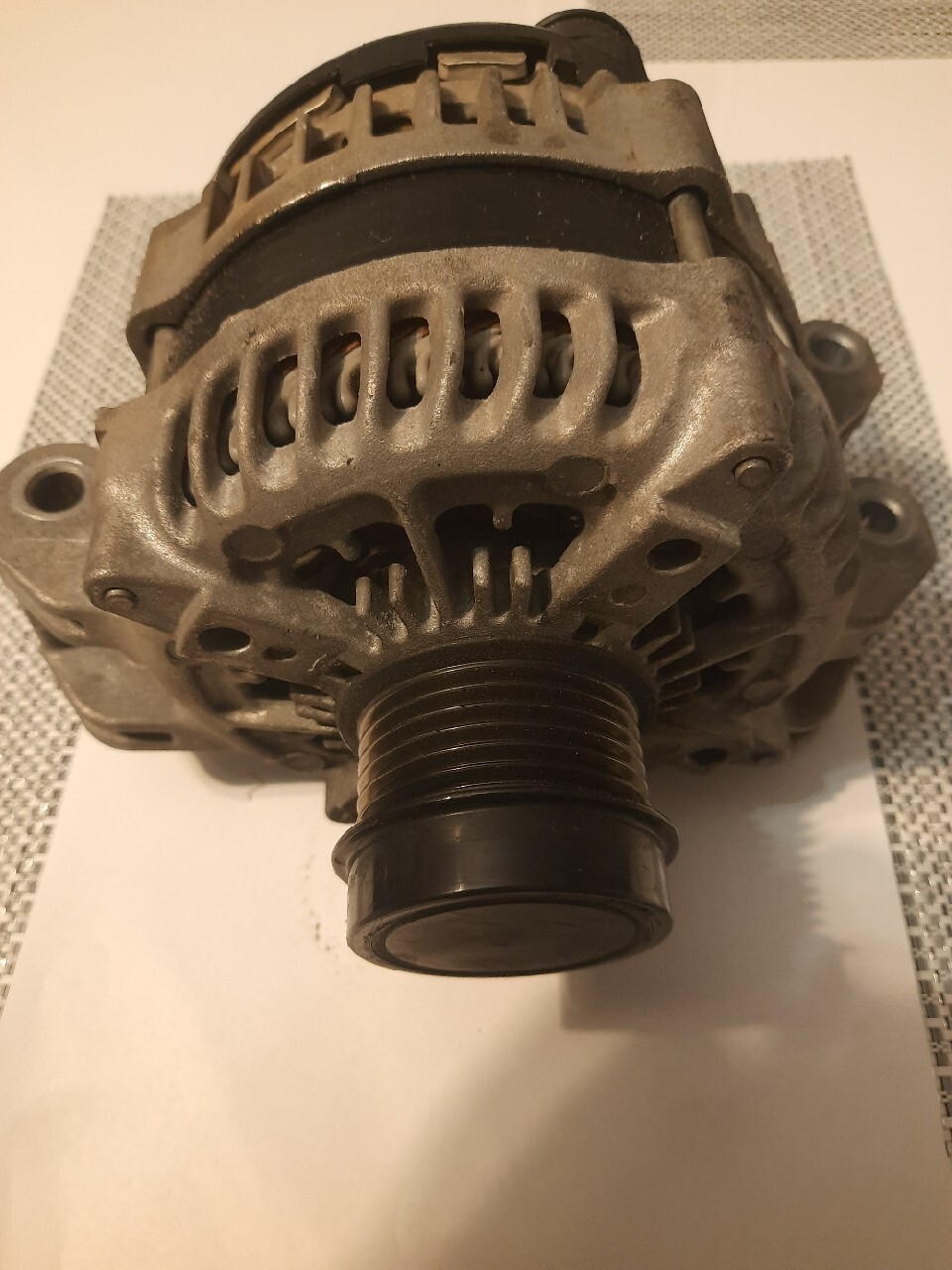 Alternator dodge challenger charger 1518r Białystok Ogłoszenie na