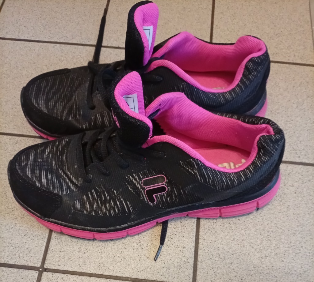 Sportowe buty damskie Warszawa Allegro Lokalnie