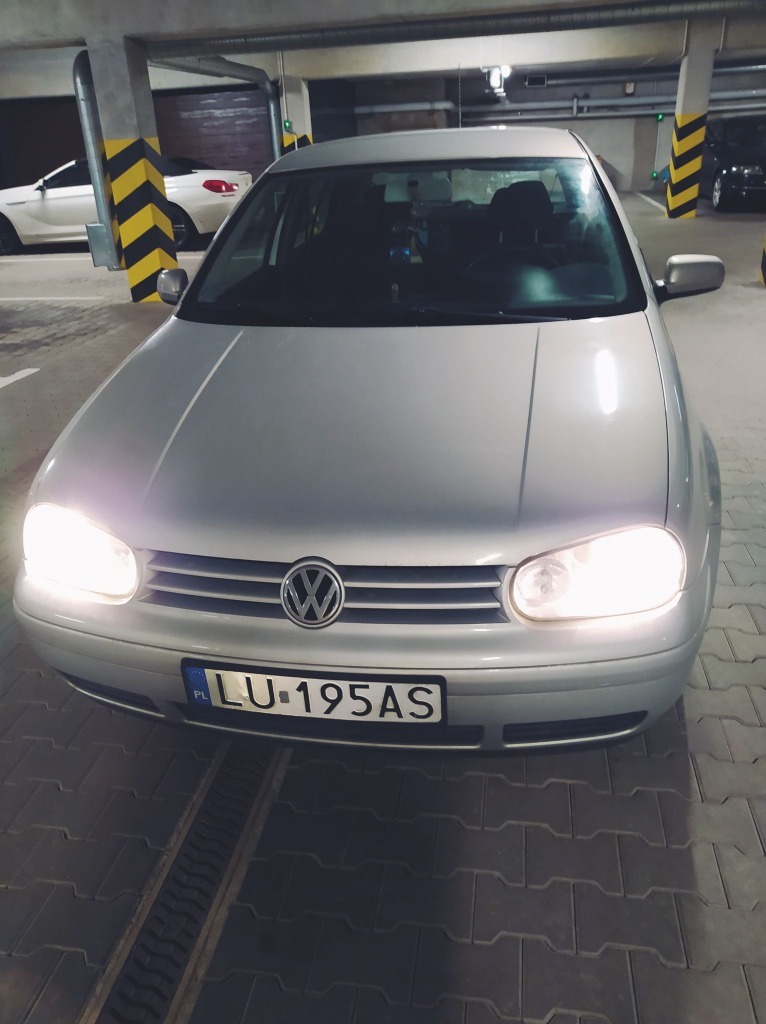 Volkswagen GOLF IV 1.6 Comfortline, benzyna, 74 kW Cena