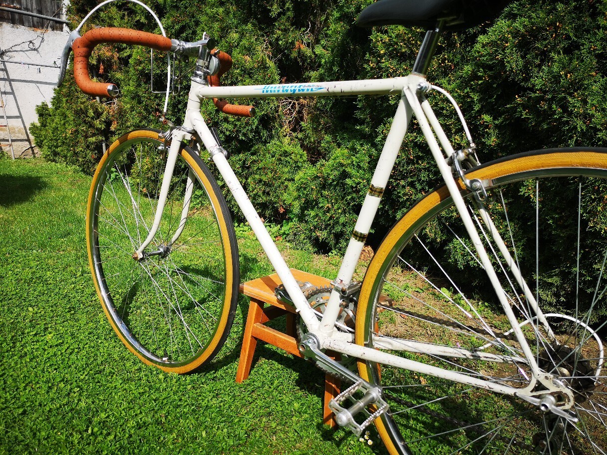 Romet Huragan rower szosowy kolarzówka zzr jaguar Kórnik Ogłoszenie