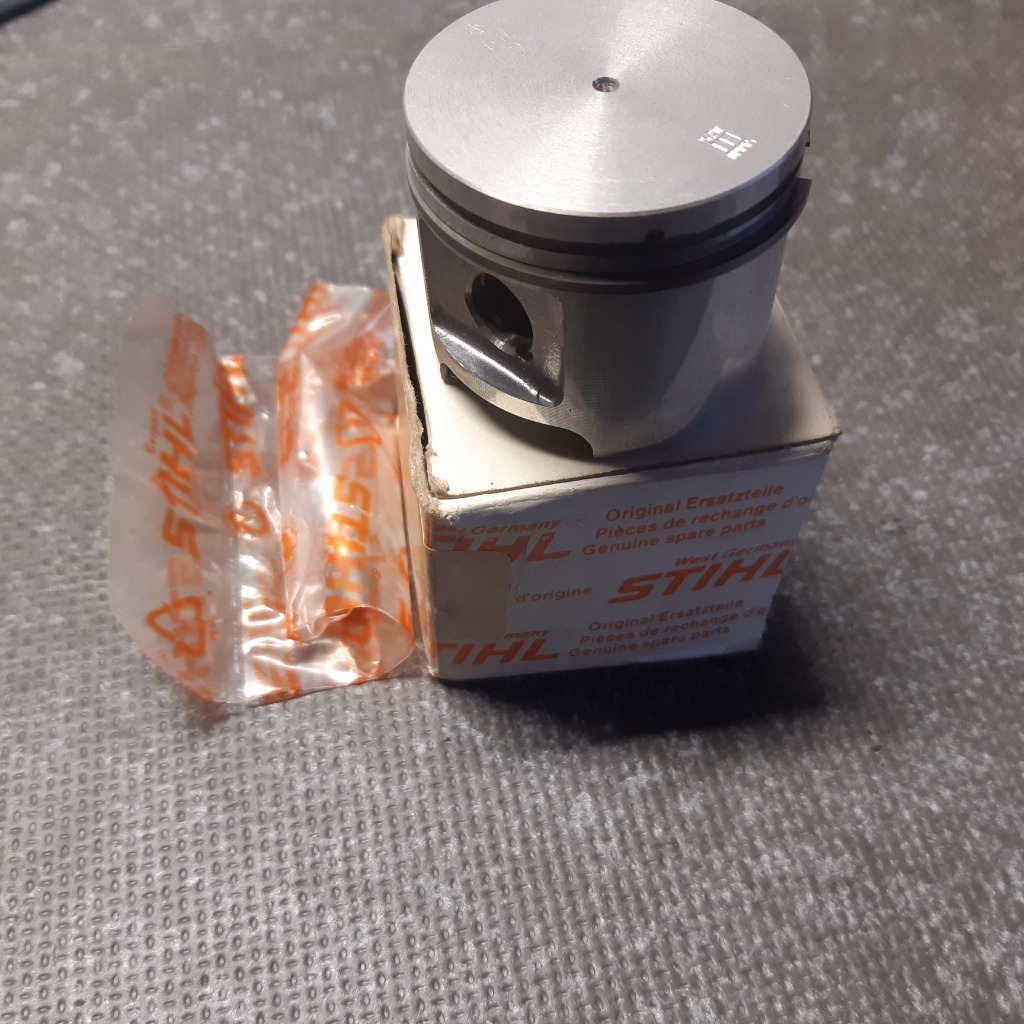 MAHLE Auslassventil 029 VA 31103 100 - Original Ventil Für VW Touareg 2.5 R5 TDI