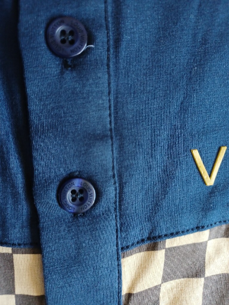 Camisa Louis Vuitton Polo Texturizada Cinza Original - AGJA17