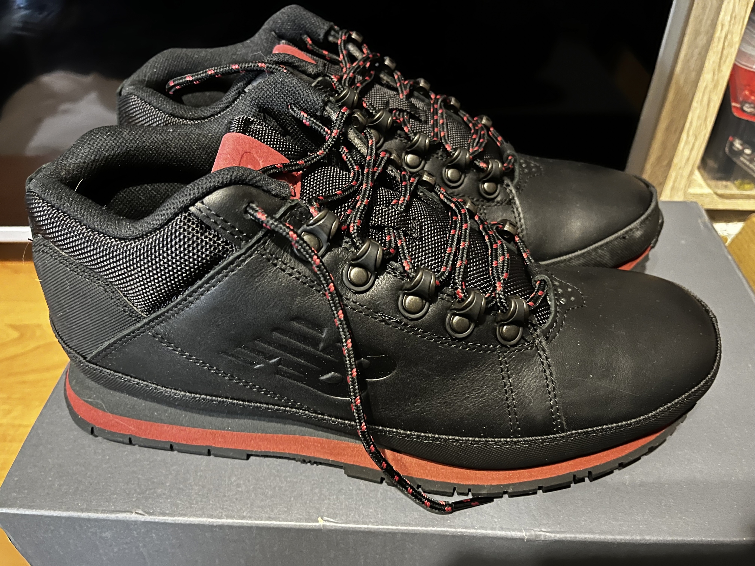 New balance top h 754 czarne