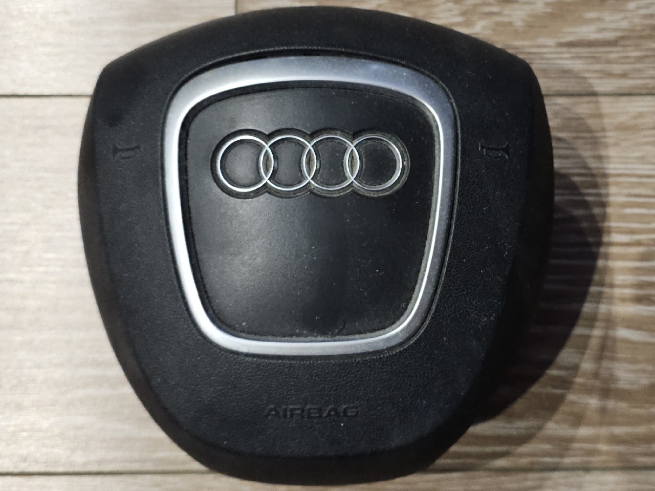 AIR BAG, ПОДУШКА БЕЗПЕКИ AUDI 4F0880201 