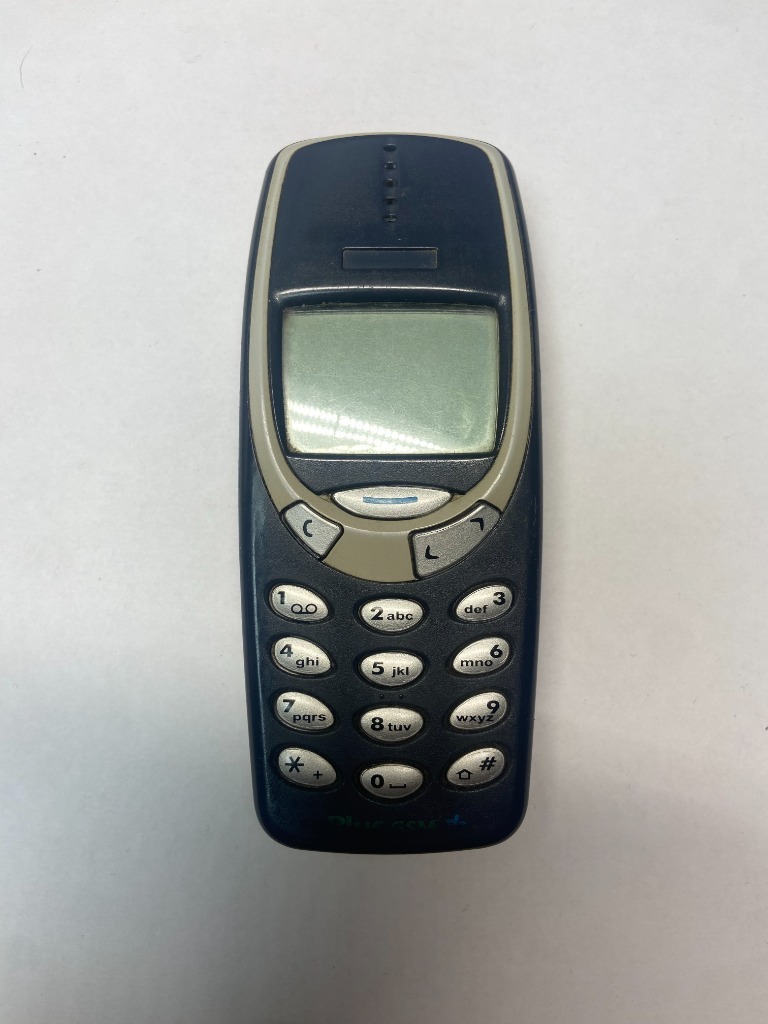 Nokia 3310 ? ジャンク？ Nokia 3310 ? ジャンク？ Nokia 3310 Classic original blue