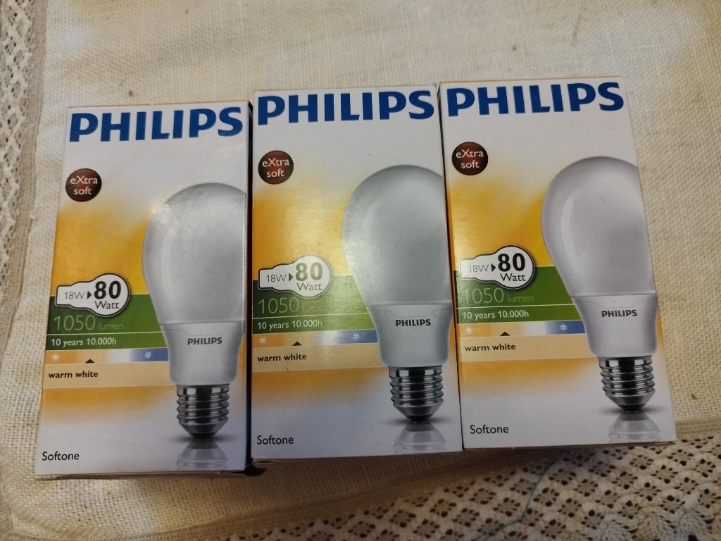 Zdjęcie oferty: PHILIPS ŚWIETLÓWKA ENERGOOSZCZĘDNA SOFTONE 18W